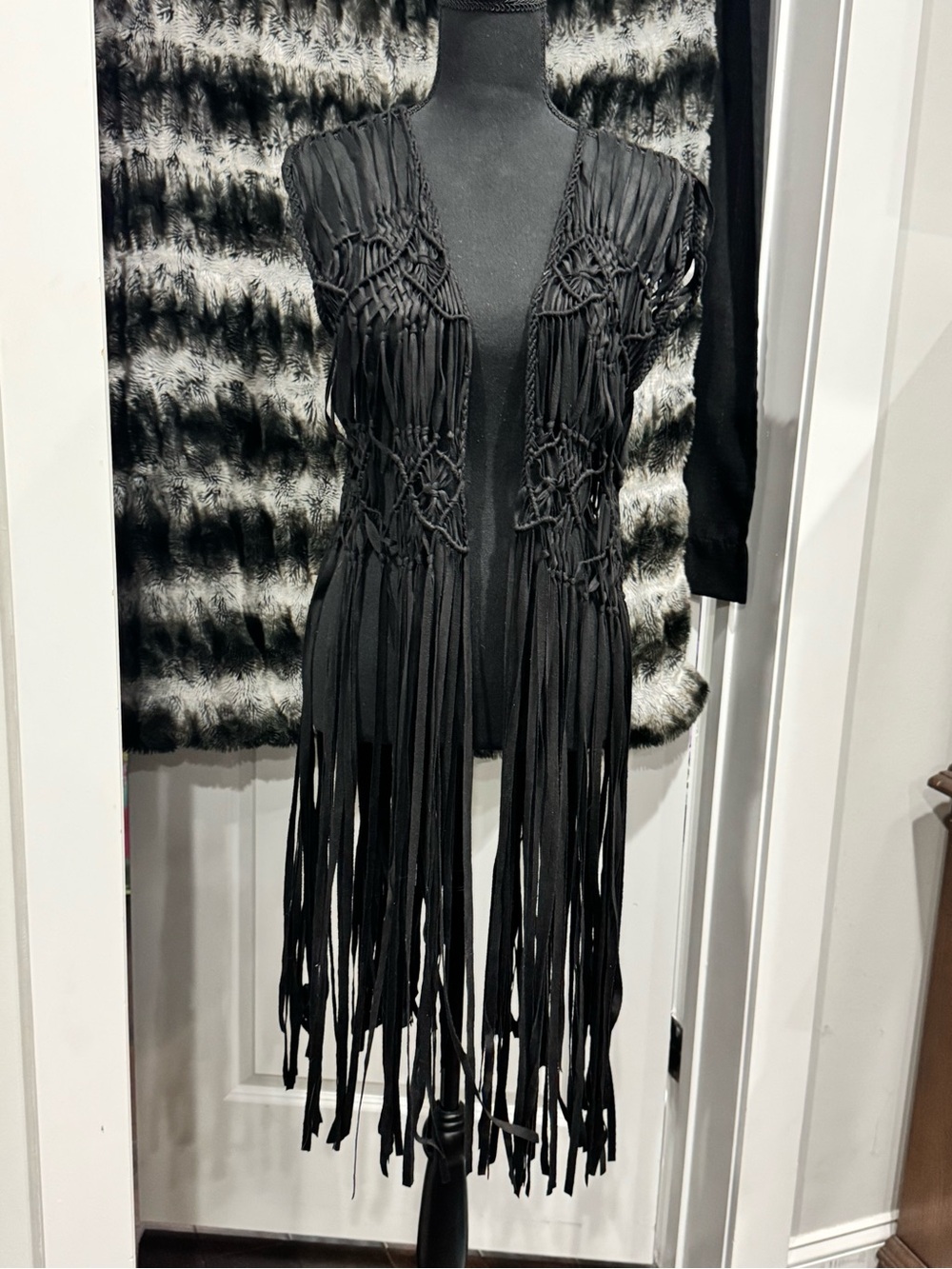 Gracia Black Macramé Fringe Open-Front Poncho